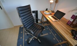 Essai du fauteuil de bureau design Milan – couleur noire