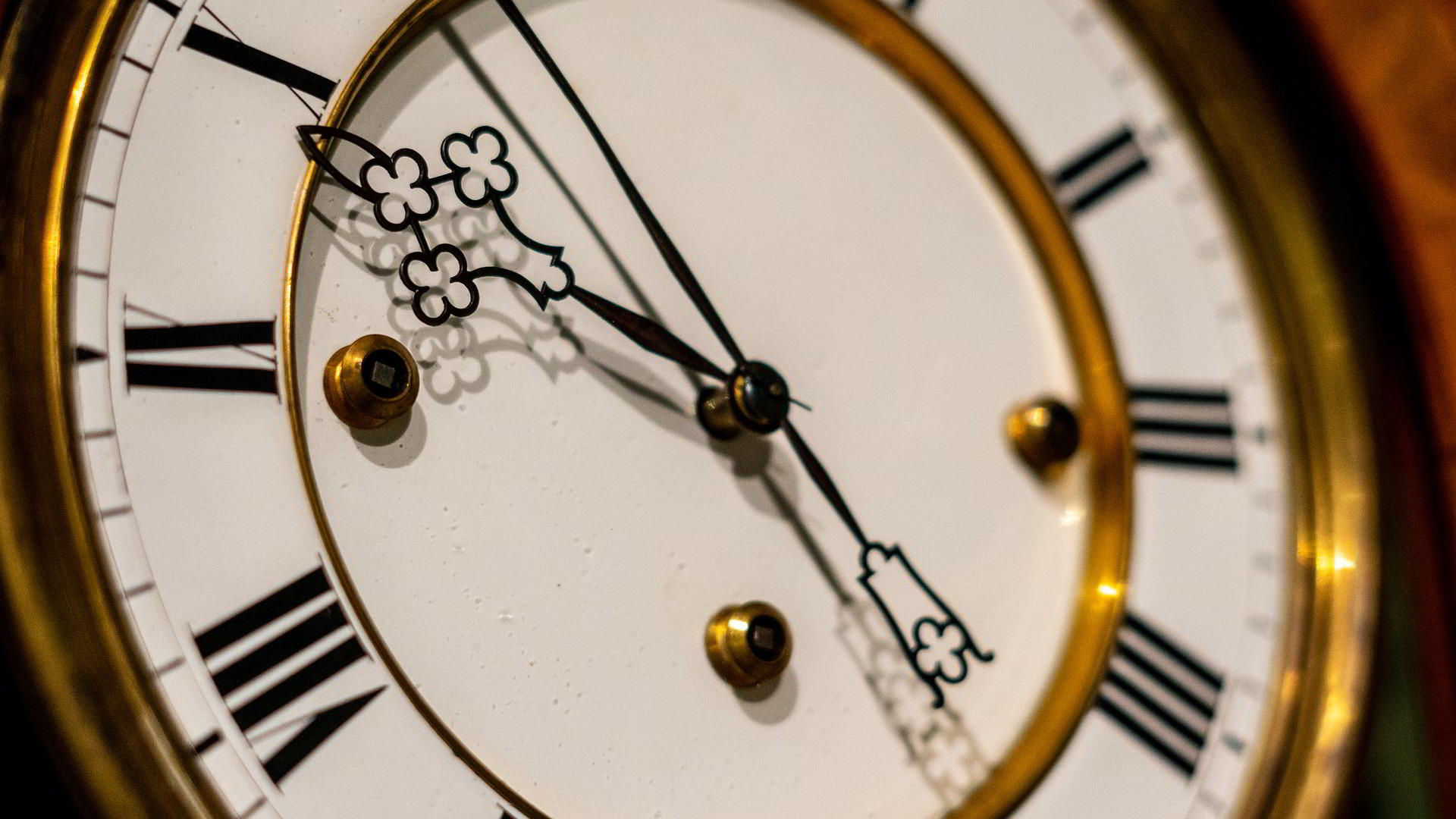 You are currently viewing L’horloge 400 jours, un objet symbolique de votre intérieur