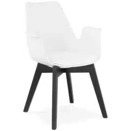 Chaise avec accoudoirs ‘MISTRAL’ blanche avec pieds en bois noir