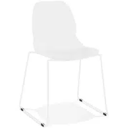 Chaise design ‘NUMERIK’ blanche avec pieds en métal blanc