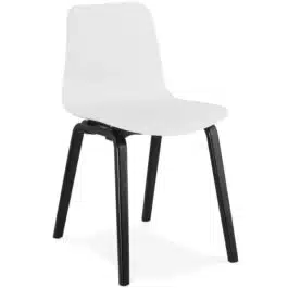 Chaise design ‘PACIFIK’ blanche avec pieds en bois noir