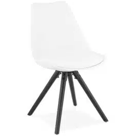 Chaise design ‘PIPA’ blanche