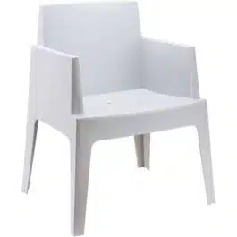Chaise design ‘PLEMO’ grise claire en matière plastique