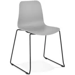 Chaise moderne ‘EXPO’ grise avec pieds en métal noir