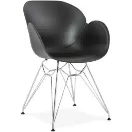 Chaise moderne ‘UNAMI’ noire en matière plastique avec pieds en métal chromé