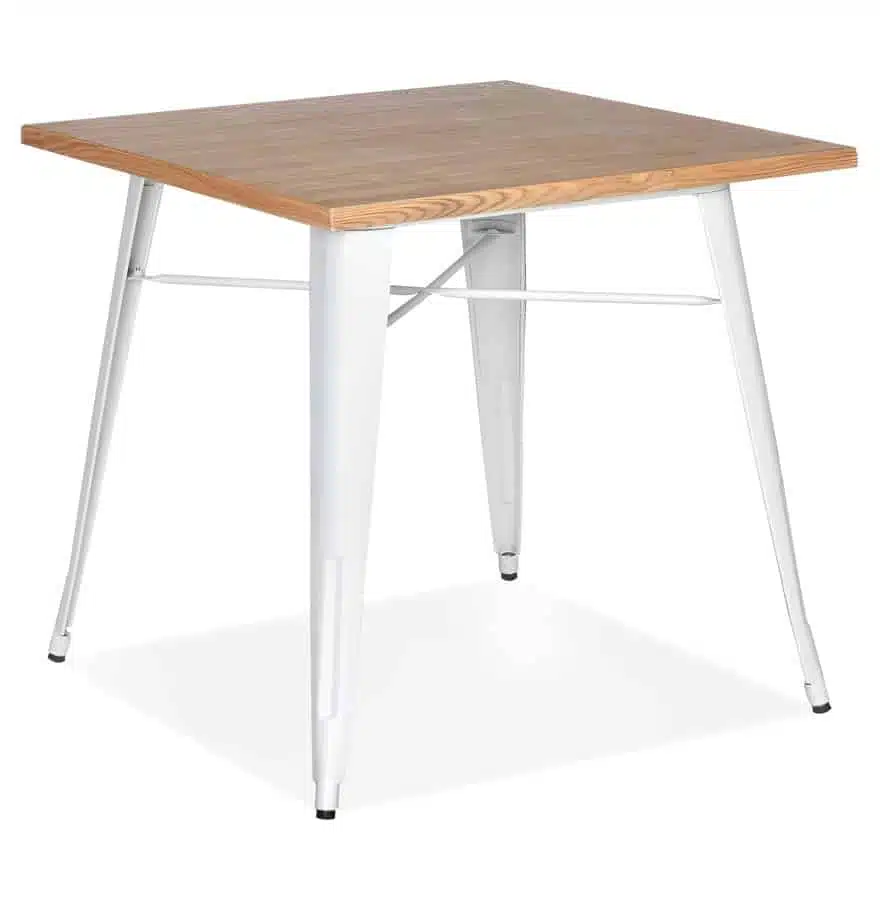 Table carrée style industriel ‘MARCUS’ en bois clair et pieds en métal blanc – 76×76 cm