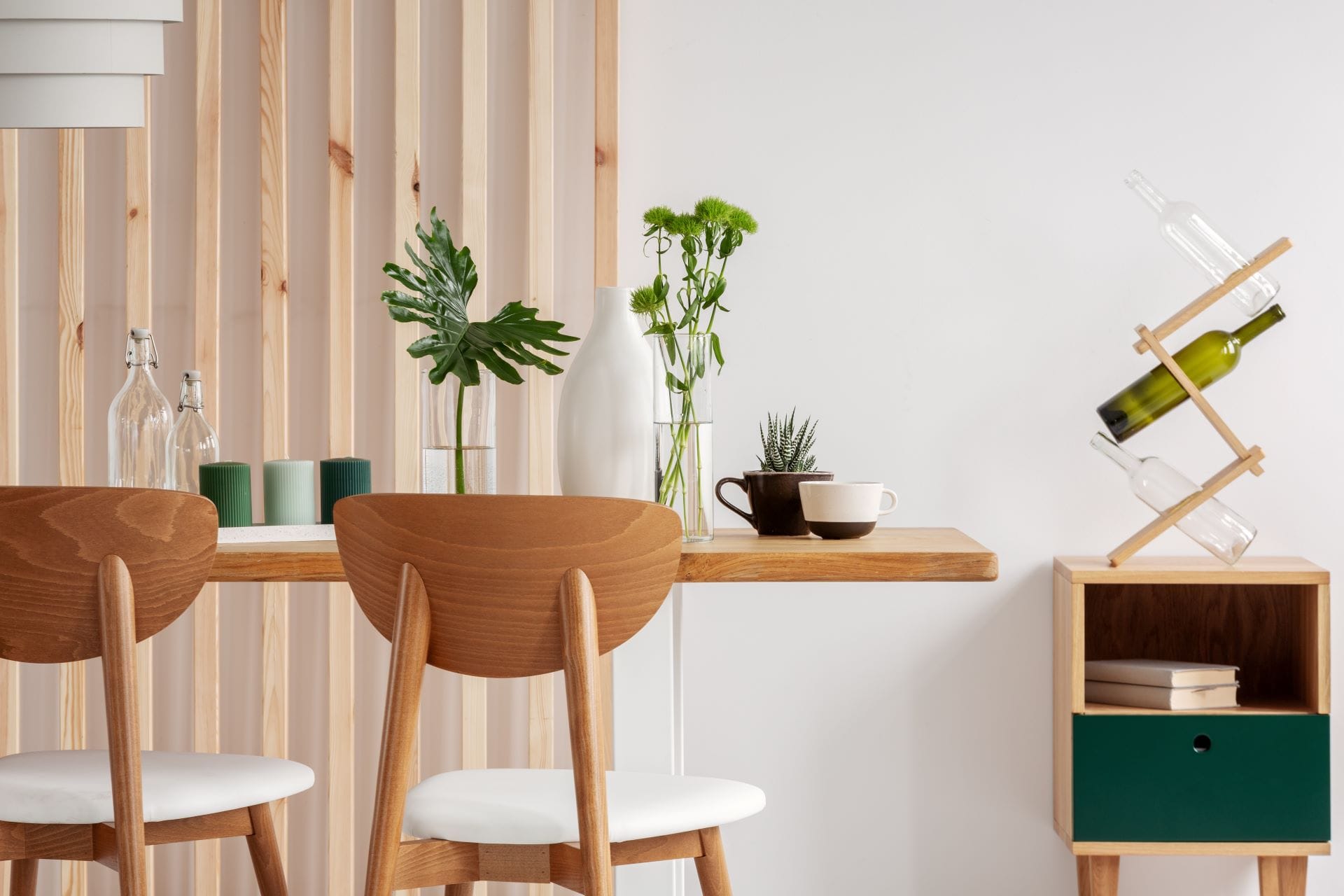 Pourquoi acheter une table de salle à manger design sur Internet